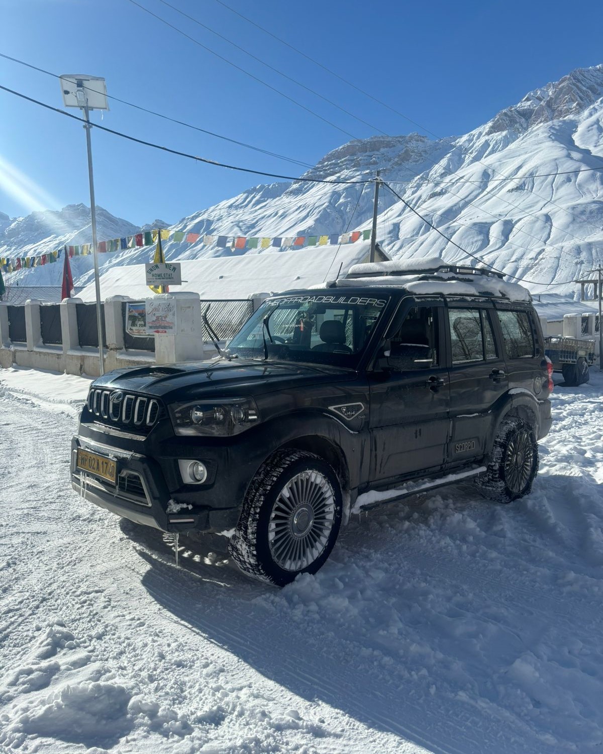 SUV